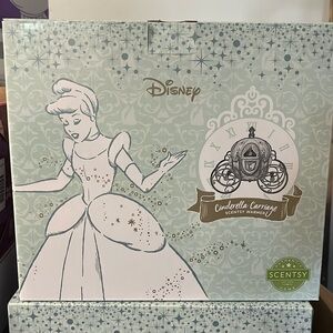 Cinderella Carriage Scentsy Warmer